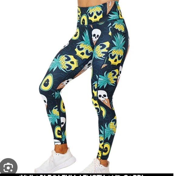 CVG Pants - NWOT CVG Ice cream skulls